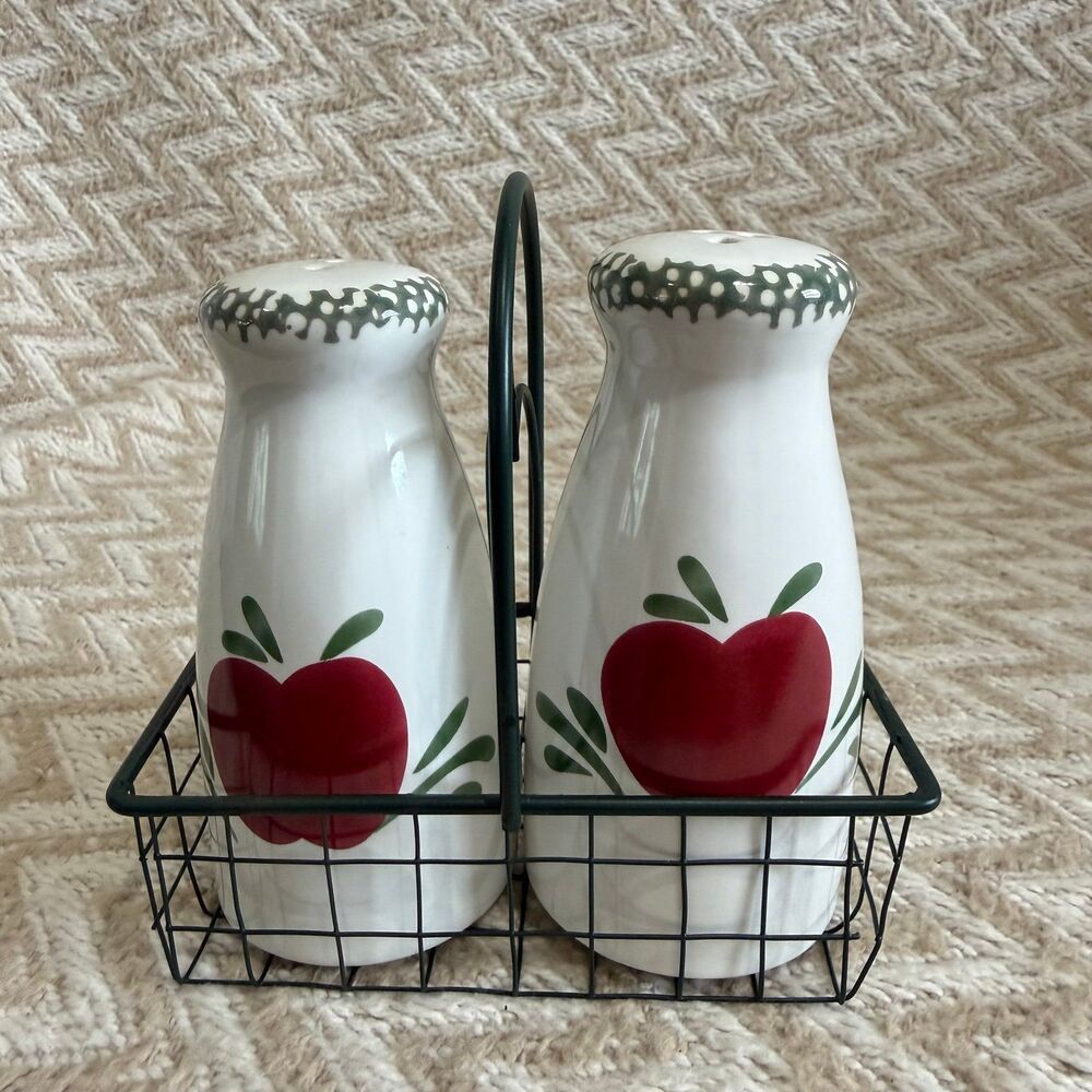 Vintage Ceramic Country Apple Milk Jug Salt & Pepper Shakers Set Wire Basket